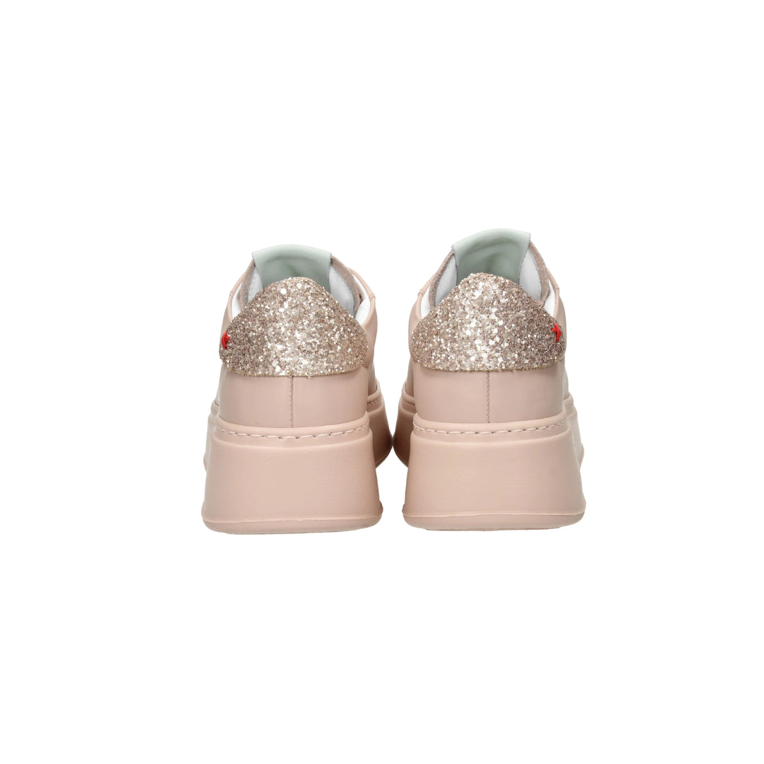 Sneakers  -  Gio+