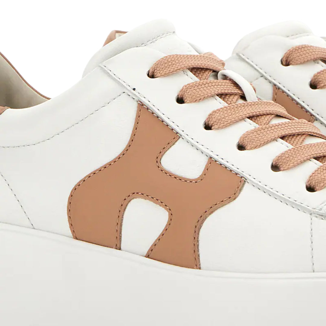 Sneakers  -  Hogan