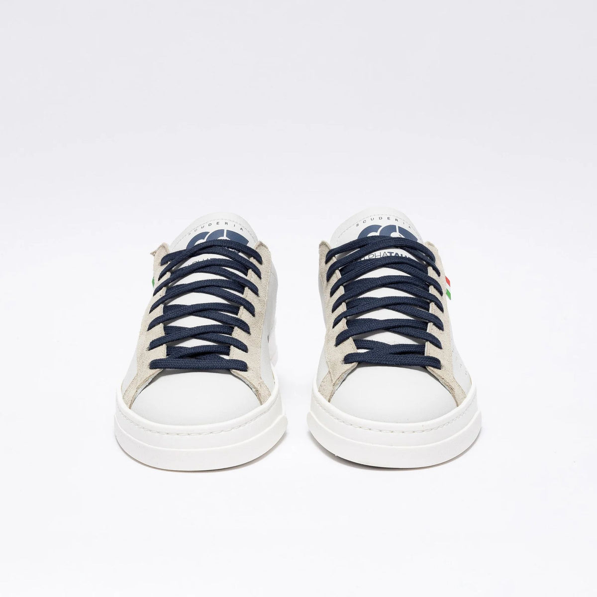 Sneakers  -  P448