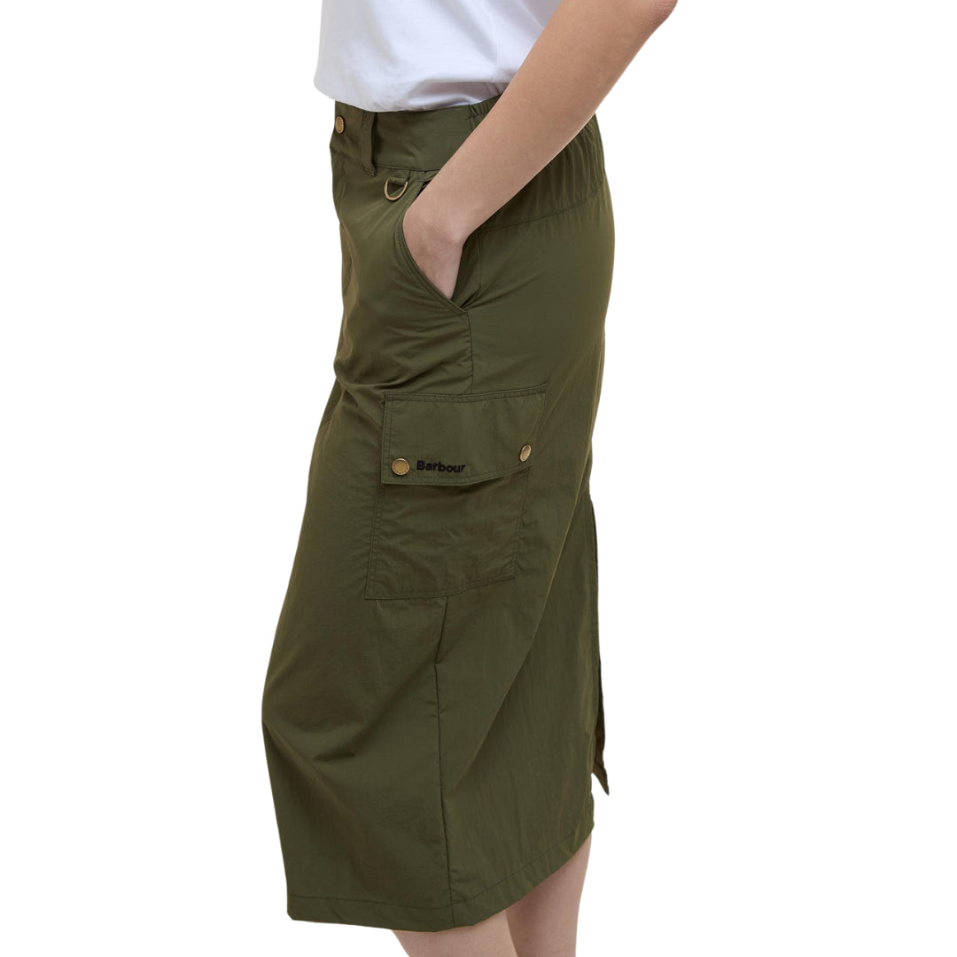 Gonna  -  Barbour